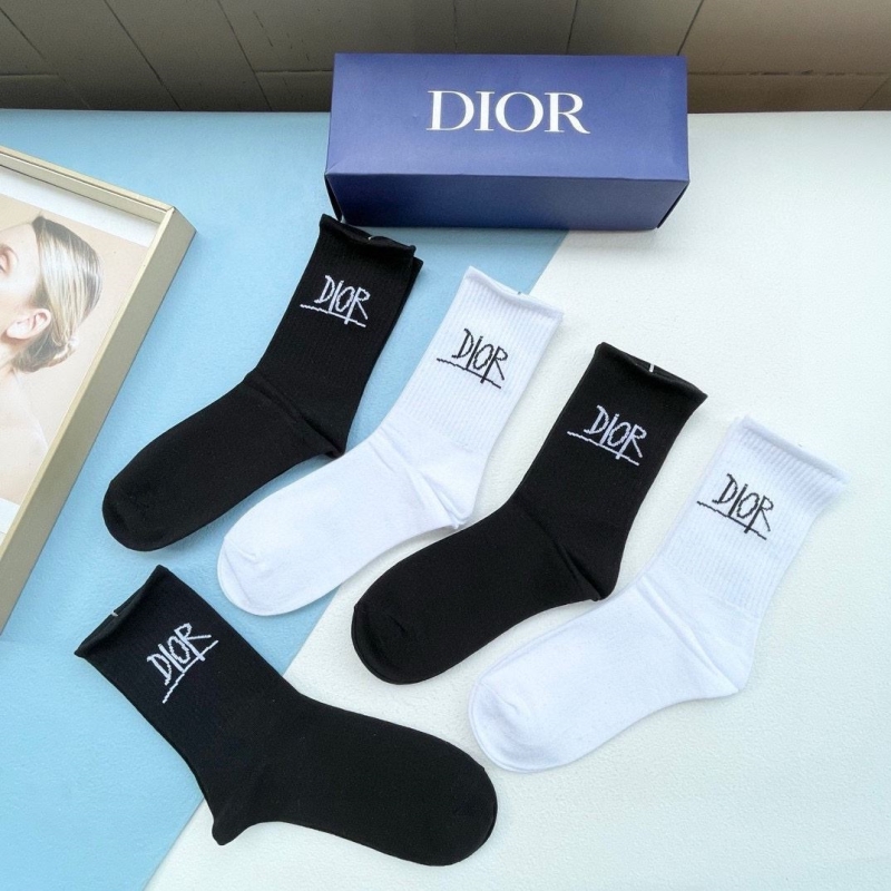 DIOR